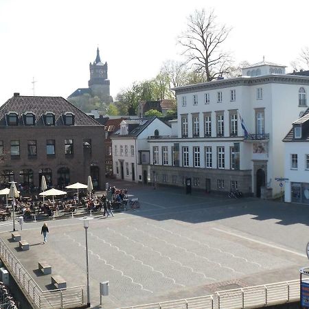 Erdgeschosswohnung Im Stadtzentrum 克莱沃 外观 照片