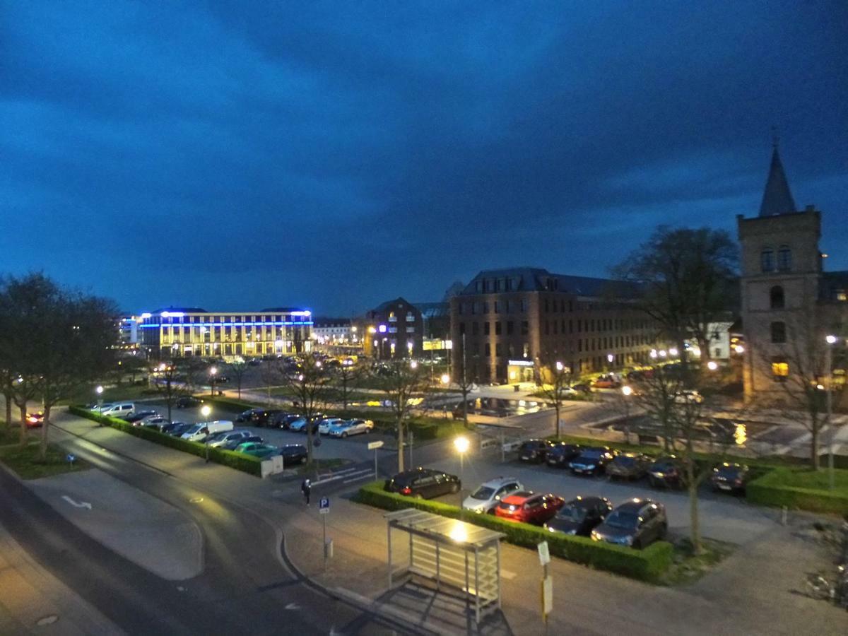 Erdgeschosswohnung Im Stadtzentrum 克莱沃 外观 照片